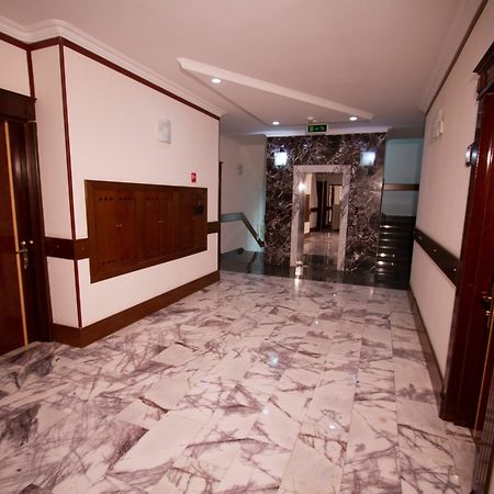 Baku Inn Hotel ภายนอก รูปภาพ