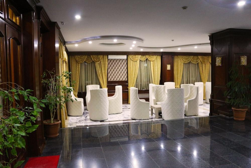 Baku Inn Hotel ภายนอก รูปภาพ