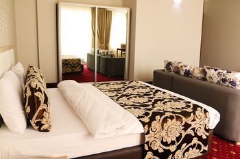 Baku Inn Hotel ภายนอก รูปภาพ